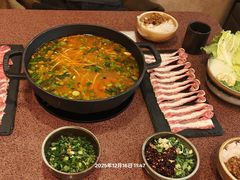 -旺福·贵州酸汤牛肉火锅(陆悦天地店)