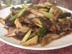 -地方名吃海鲜大馅蒸饺(北戴河店)