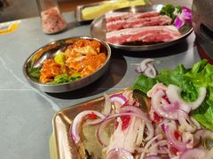 -围炉肉舍•炭烤活鳗•丹东海鲜烤肉(步行街店)