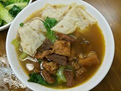 牛腩鲜虾肉雲吞面-七叔公面家(拱北口岸店)