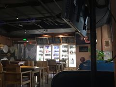 -40+精酿啤酒俱乐部(国投财富广场店)