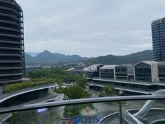 -LuOne凯德晶萃广场(徐家汇路店)