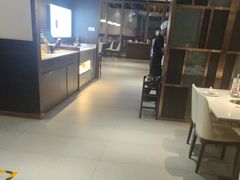 -煲王粤菜餐厅(中侨中心店)