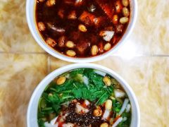 -覃肥叔桂林米粉(粮道街店)