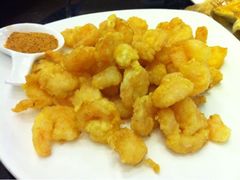 软炸虾仁-闫府私房菜·百年鲁菜(恒隆店)
