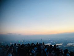 -紫金山山顶公园