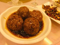 狮子头-马凯餐厅(长椿街店)