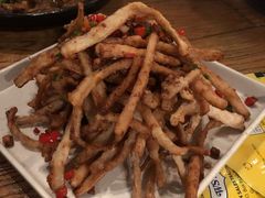 -爱啤精酿·民谣酒馆(滨江店)