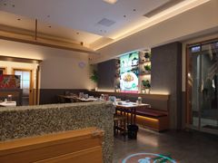 -肥肥虾庄·金牌油焖大虾(汉口城市广场店)