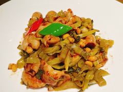 酸菜黄豆炒大肠-大鸽饭(岗顶店)