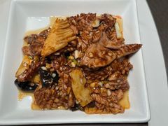 -梅飞酒家(名辉豪庭店)