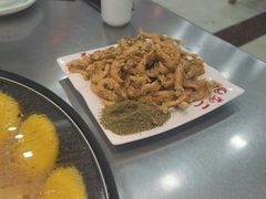 -屯老二农家铁锅炖·行业领军者(梅江店)