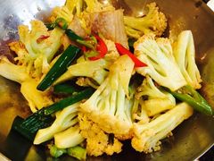 -阿英煲(凉城路店)