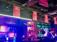 -UP嘻哈酒吧(粉巢店)
