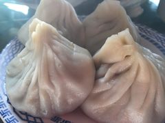 -笑来喜馄饨小笼工坊店(湖滨街店)