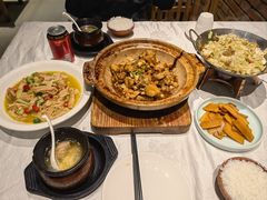-鄱阳湖·江西小炒·瓦罐煨汤(五道口店)