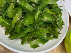 -小海豚•老字号海鲜餐厅(天涯店)