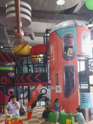 -欧酷世界动力星球(王府井奥莱UP TOWN店)