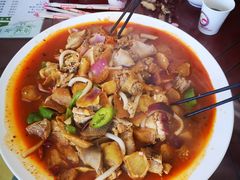 -三升美食城