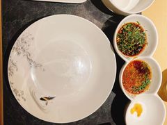-余欢领鲜火锅(新街口店)