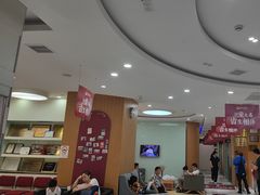 -雅悦齿科(顾村公园店)