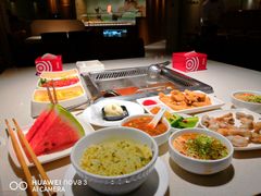 -海底捞火锅鲜切牛肉主题店(长寿路店)