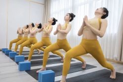 -亚太瑜伽普拉提学院