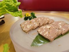 -左庭右院鲜牛肉火锅(金山万达店)