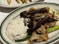 -Mogul Eatery·大亨餐酒馆
