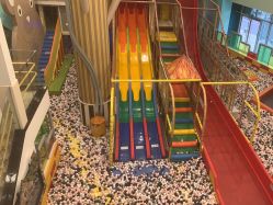 -meland亲子乐园·派对·研学(淄博万象汇店)