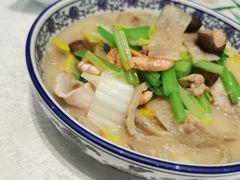 -启东海鲜人家(古美路店)