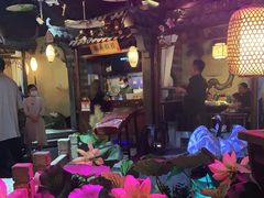 -韵秋荷(宝山龙湖天街店)