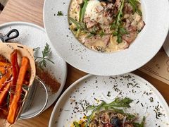 -Mark&Mars Restaurant