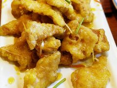 -闯关东东北农家菜(崂山石老人店)