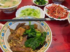 -金杨拉面王小吃面馆·牛三宝面·红烧牛肉粉