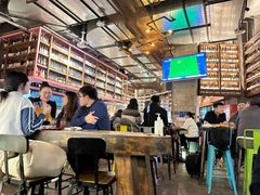 -牛啤堂精酿啤酒餐吧(五棵松华熙店)