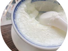 -周大娘牛乳(旧寨古村总店)
