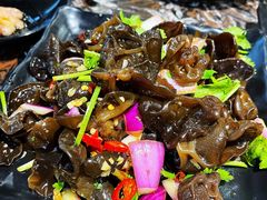 -啊美丽炭火烤肉(滑翔一店)