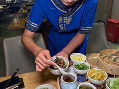 -郭靖内蒙菜·烤全羊·烧烤(望京旗舰店)