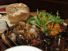 -恰餐厅及酒吧 CHAR Bar & Grill (北京丽都皇冠假日店)