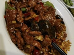 -刘胖子家常菜·蹄花焖藕(兴业店)