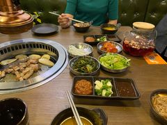 -香猪坊韩国烤肉专属门店(魏公村店)