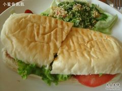 金枪鱼帕尼尼-榖屋house of flour(张江首店)