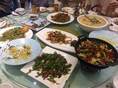 -老六饭店(翠通路店)