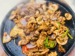 -标记美食新鲜猪杂(兴南大道店)