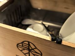 -聚友斋(陶瓷琉璃馆水晶街店)