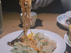 鸡丝凉面-老头儿油爆虾(金鹰世界店)