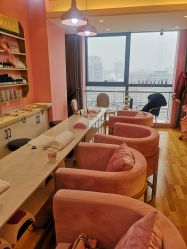 -米小兔美甲美睫