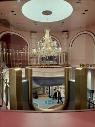 -奈尔宝家庭中心·亲子餐厅(北京东坝万达店)