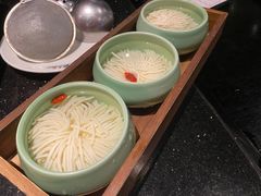 绣球豆腐-捞王猪肚鸡火锅(财富中心店)